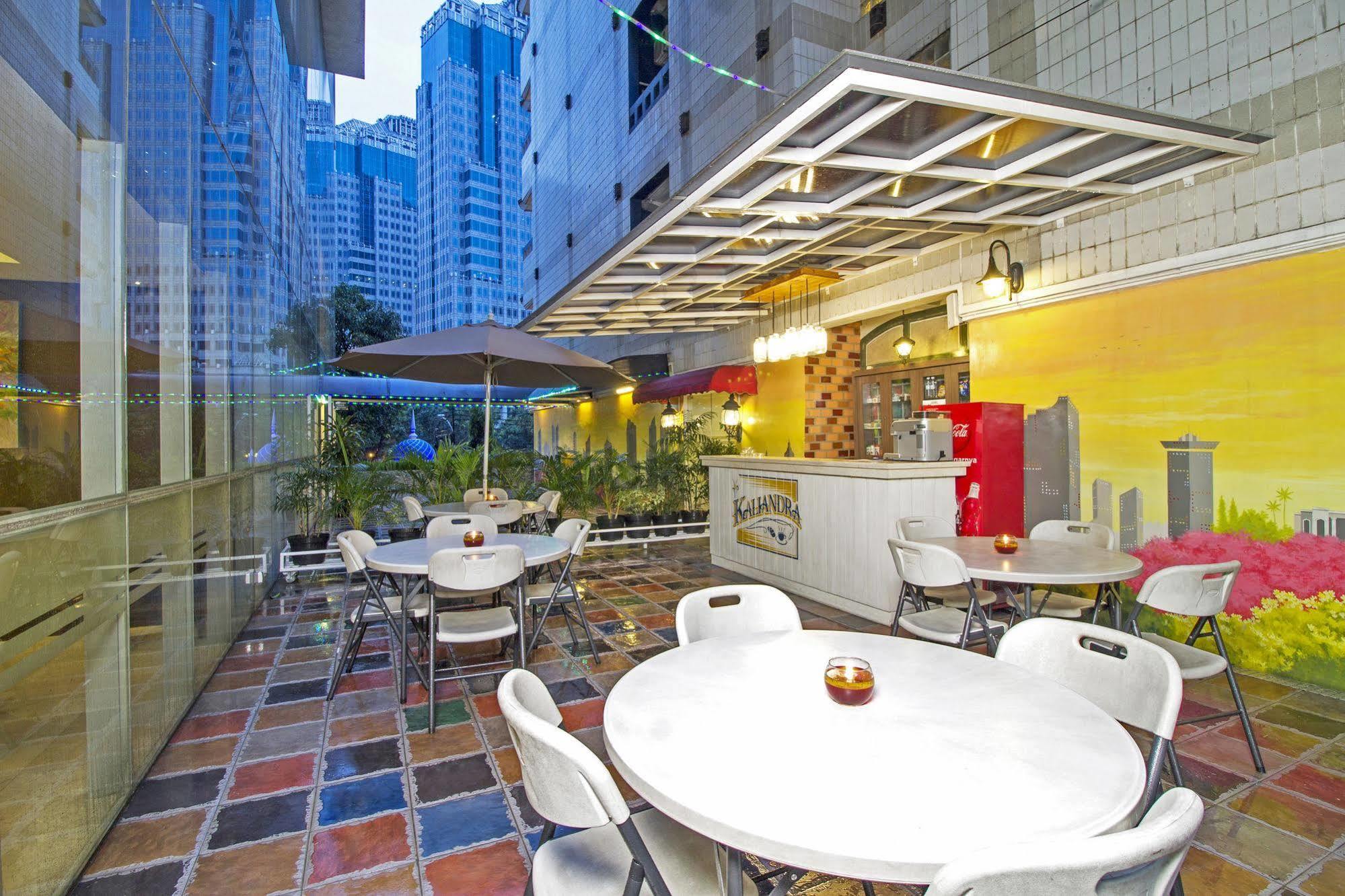 Reddoorz Premium @ Thamrin Kebon Sirih Hotel Jakarta Luaran gambar